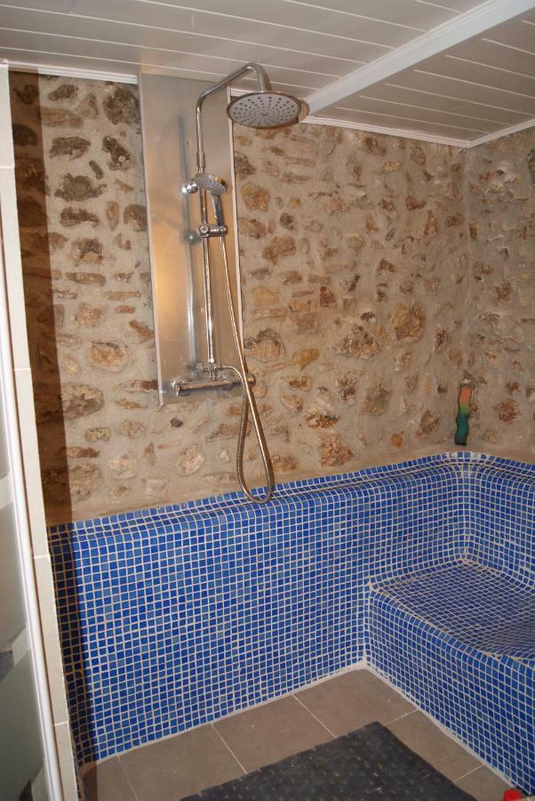 Apartament Codina 40 Torroella de Montgrí Exterior photo