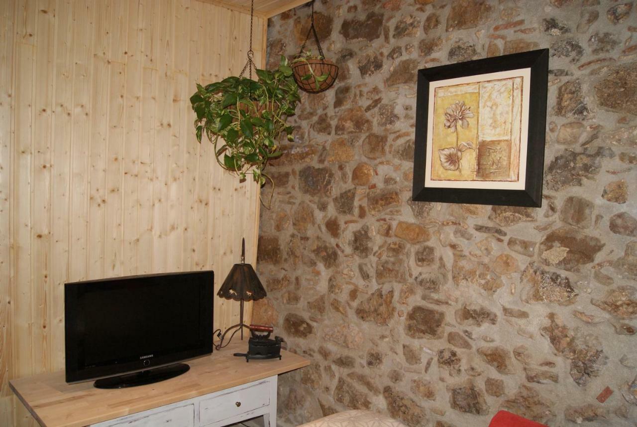 Apartament Codina 40 Torroella de Montgrí Exterior photo